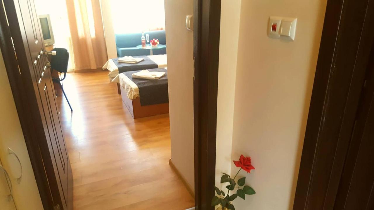 Family Hotel Solar Central Słoneczny Brzeg Zewnętrze zdjęcie