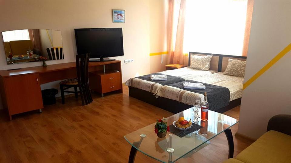 Family Hotel Solar Central Słoneczny Brzeg Zewnętrze zdjęcie